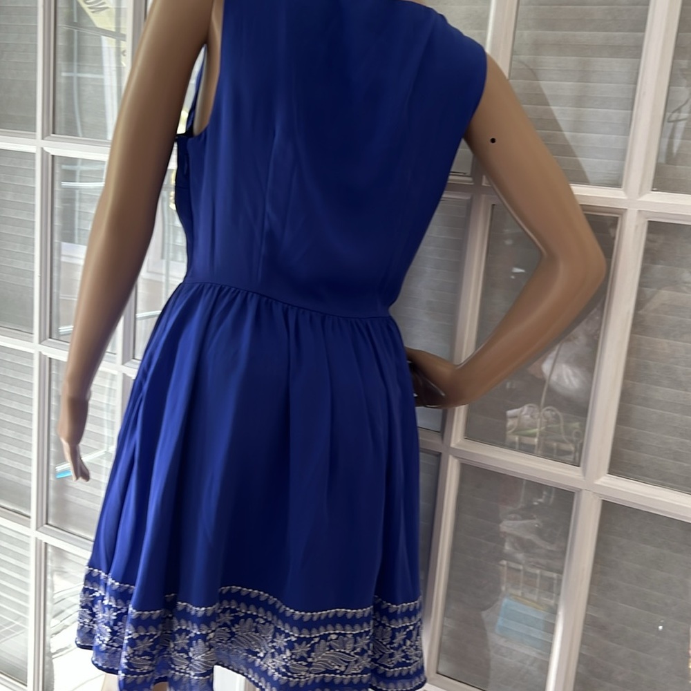 Bebe like new Periwinkle Blue Embroidered Sleeveless Dress - Picture 3 of 11
